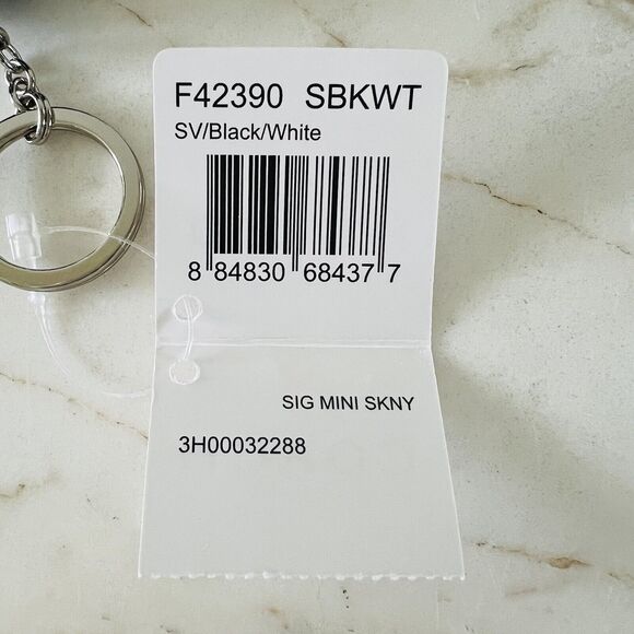 COACH Black White Signature Mini Skinny Cardholder Keychain Keyring Wallet - Picture 6 of 6